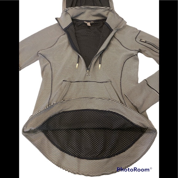 Althleta Heavenly Hail Pullover 1/2 Zip Hoodie Sweater Size XS - Picture 4 of 11